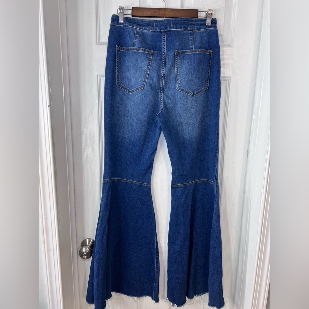 Free People Just Float On Jericho Blue Bell Bottom Flared High Rise Jeans Size29 - Picture 7 of 15